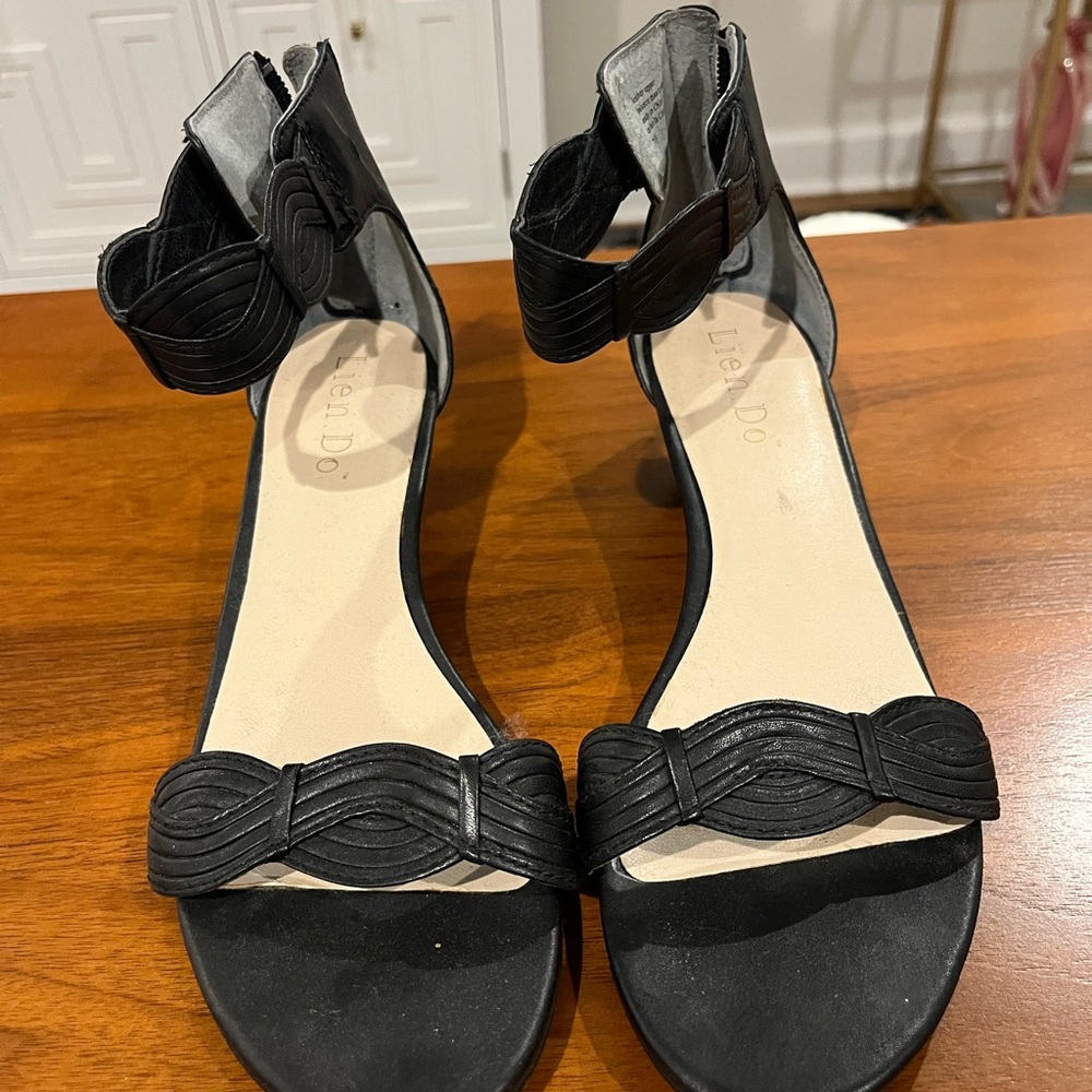 Anthropologie Lien Do Black Minimalist Sandals with Ankle Strap